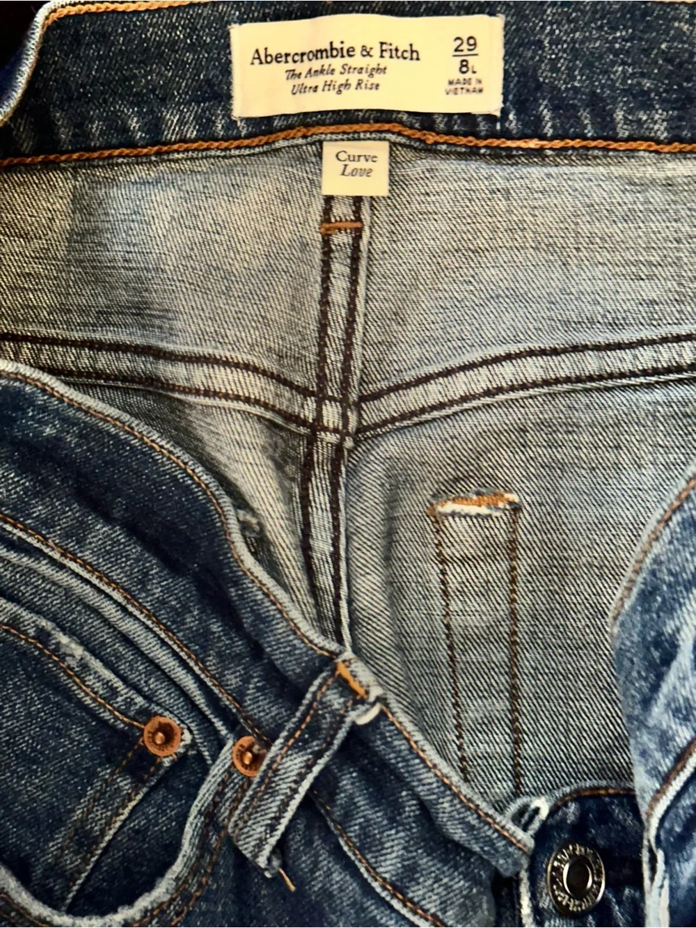 Abercrombie & Fitch The Ankle Straight Ultra High Rise Curve Love sz. 8/29